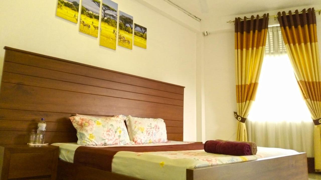 Akoya Pearl Hotel Ratnapura Exterior foto